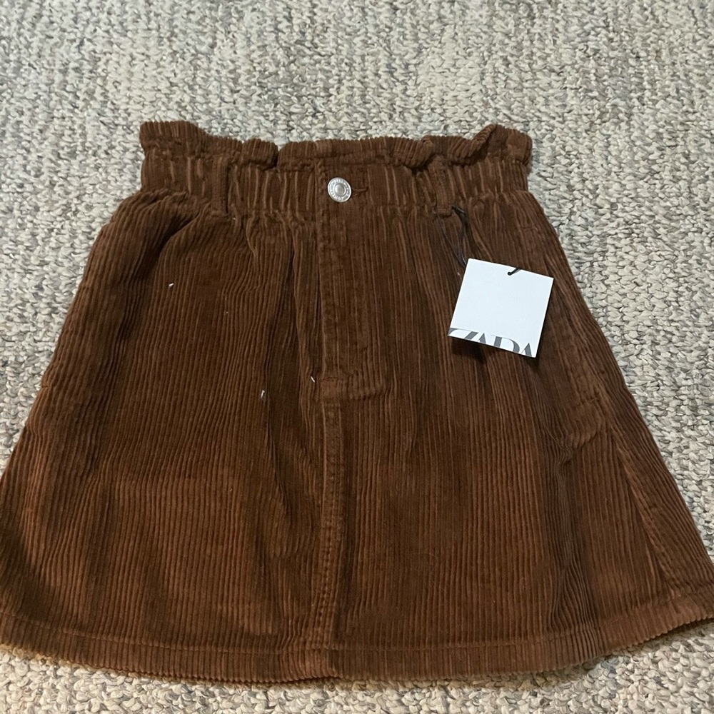 brand new with tags zara courderoy skirt for girls size 8-10.